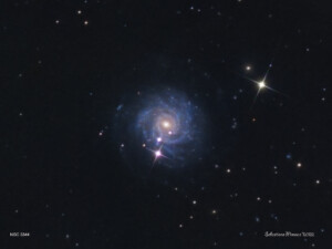 NGC 3444 Galassia Fetta di Cipolla