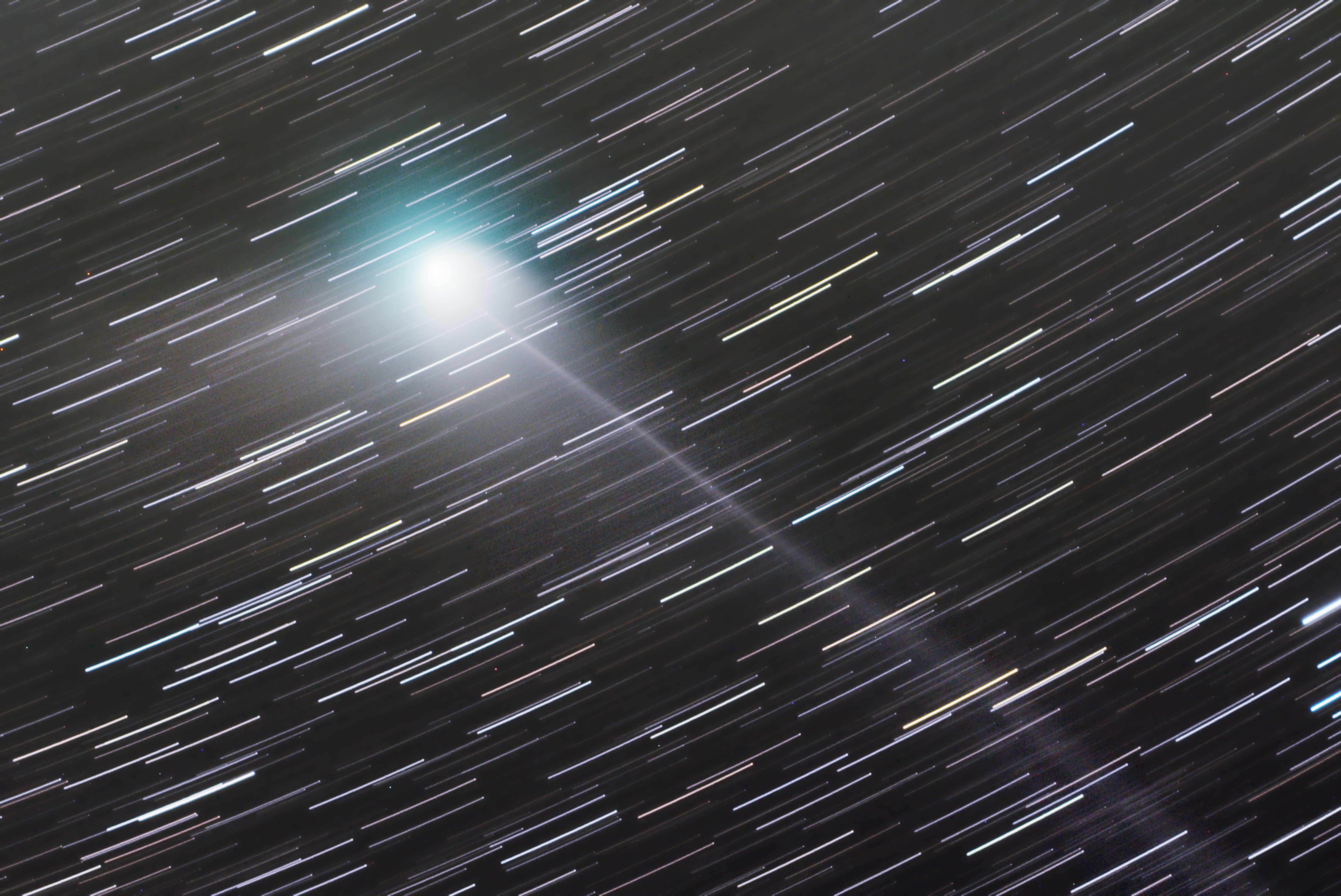 cometa c/2022 E3 ZTF