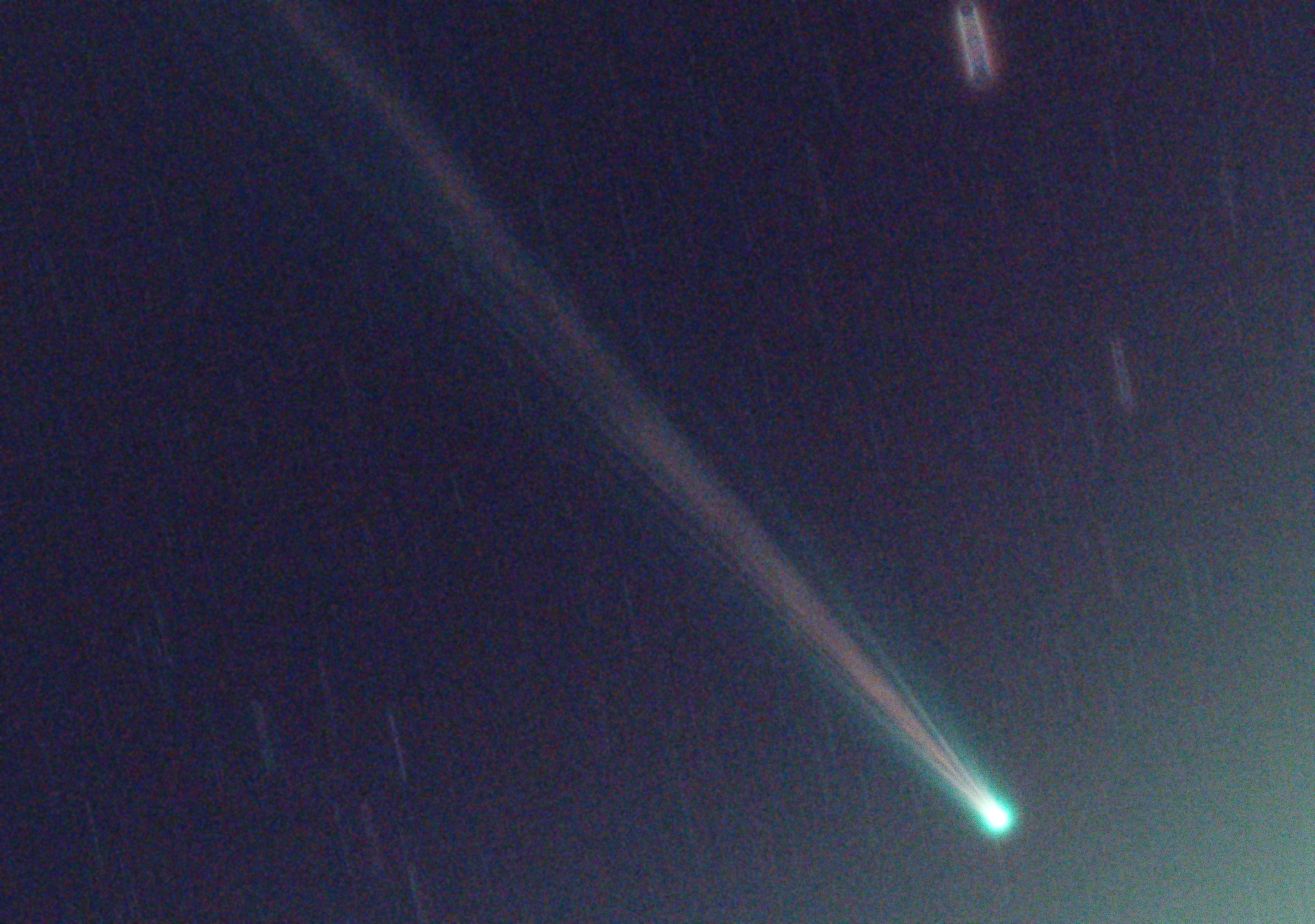 Cometa c/2023 P1 Nishimura